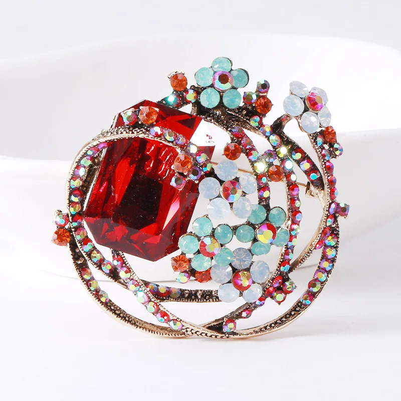 

Fashion Luxury Colored Crystal Zircon Inlaid Metal Plant Flower Brooch Pins for Women Elegant Temperament Coat Dress Jewelry