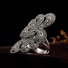

Retro Jewelry Thai Personality Exquisite Peacock Feather Wings Wear Peony Accessories Female Rings Whole Sale Rings for Women