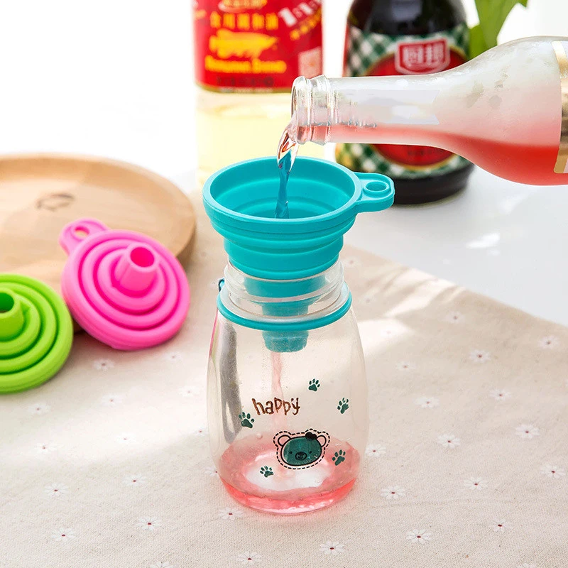 

Portable Household Folding Telescopic Long Neck Funnel Creative Household Liquid Dispensing Mini Funnel Kitchen Tools Wholesale