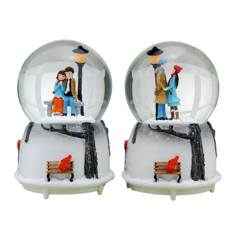

Высококачественный музыкальный хрустальный шар замок в небе автоматический Снежинка спрей красивая пара снежный шар для подарка