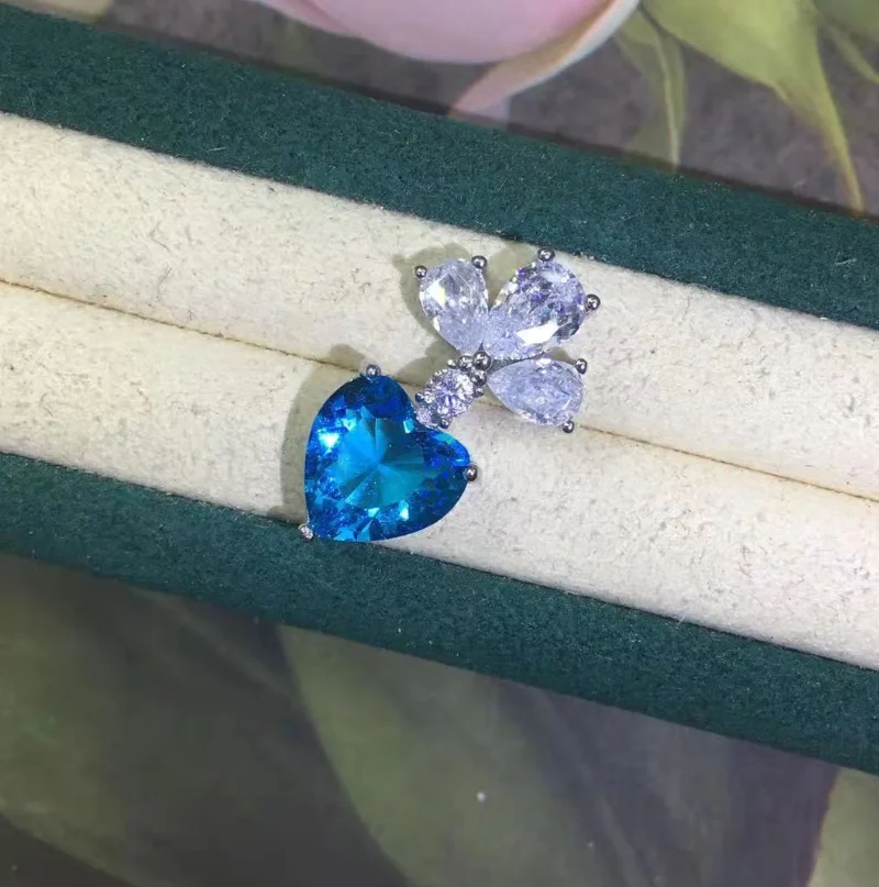 

ANGLANG Luxury Heart Pendant Necklace Bridal Wedding Shiny CZ Stone Romantic Gift Elegant Fashion Necklace Jewelry for Women