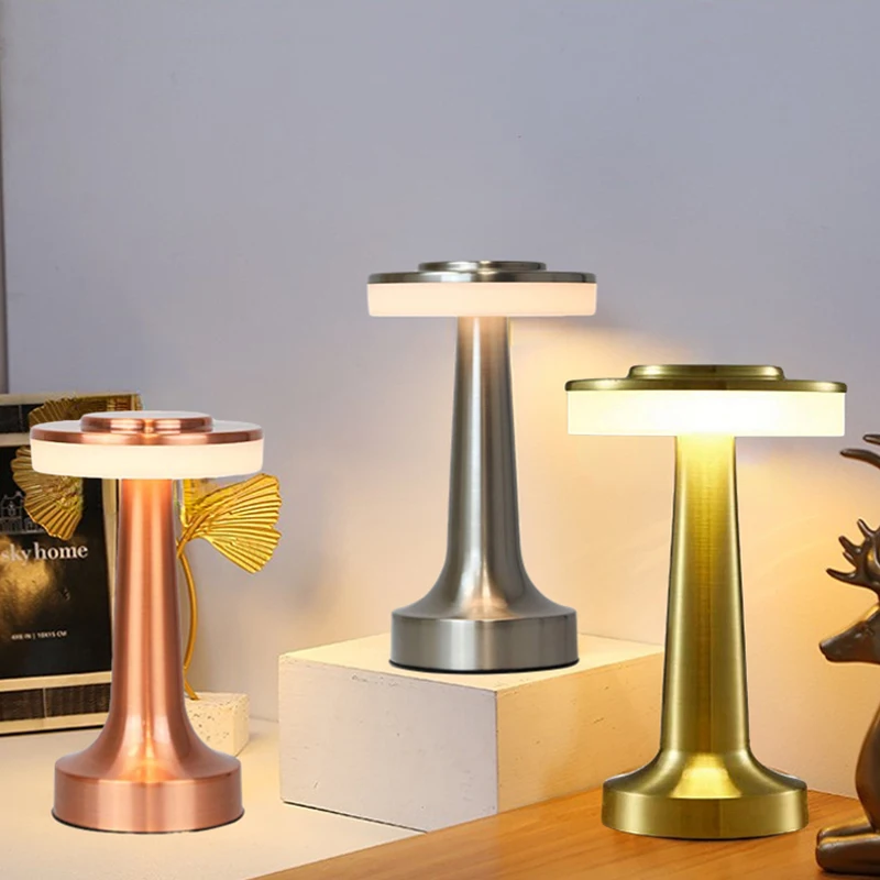 

LED Retro Bar Table Lamp Touch Sensor Wireless Night Light USB Rechargeable Bedside Lamp for Restaurant/Bar/Coffee/Holiday/Decor