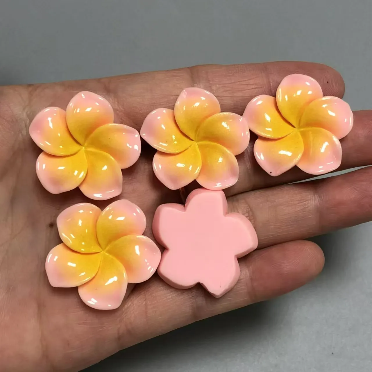 10 шт. милые аксессуары из смолы галстук-бабочка с бриллиантами плюмеррия рубра