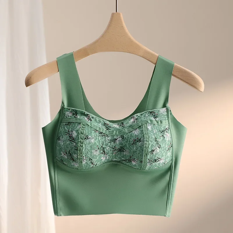 

Ice Silk Traceless Lace Integrated Fixed Cup Small Chest Push up Sling Sports Tube Top