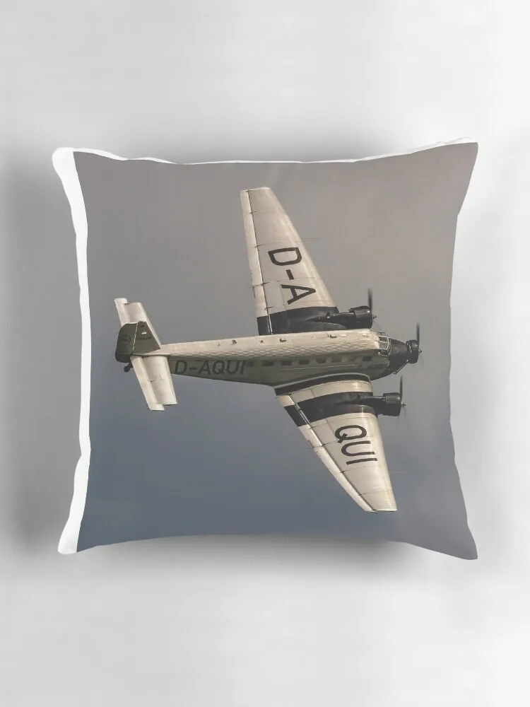 Декоративная подушка Junkers Ju 52/3m декоративная для дивана 2024