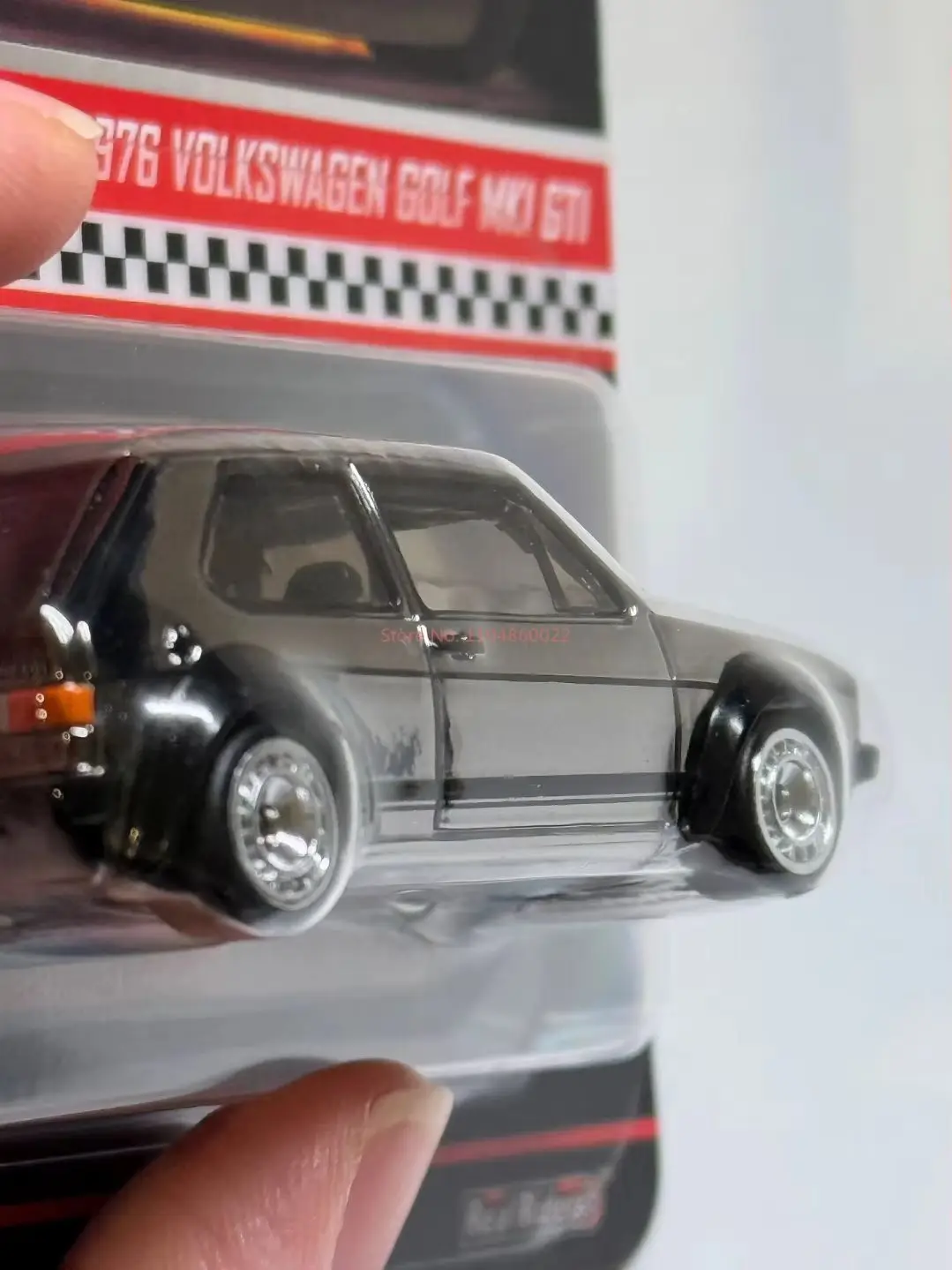 New Hot Wheels Collectors RLC Exclusive 1976 Volkswagen Golf Mk1 GTI Tuned Version Коллекционная литая модель автомобиля в масштабе 1:64 (art.: 3920d4212277b) - 3920d4212277b