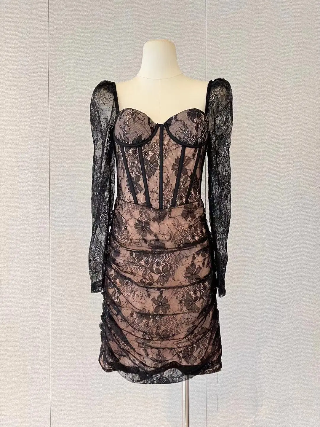 

Узкое приталенное элегантное Австралийское нишевое кружевное платье для девушек в тяжелой индустрии