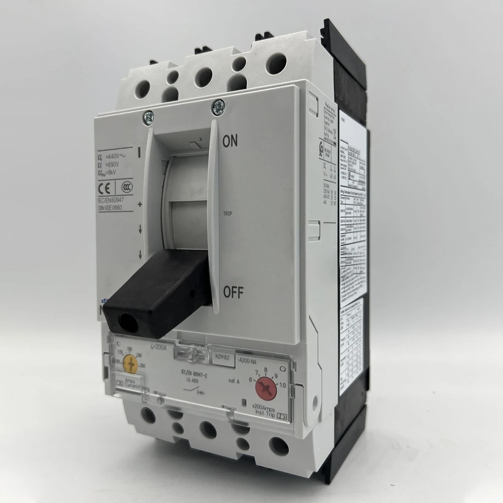 

For EATON NZMB2-A200-NA 3p 200A Molded Case Circuit Breaker Guide Rail Installation Protective Switche Circuit Breaker