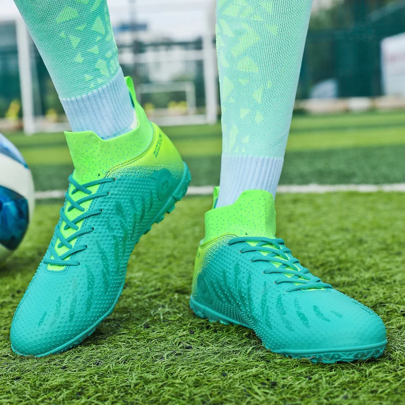 31-48Football Boots Non-Slip Professional Field Boot Soccer Shoes Children Artificial Grass Soccer Boot Futsal Cleats Sneakers