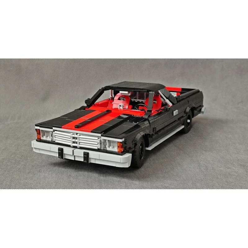 Классический конструктор черный суперкар модель 1580 детали Детский на день