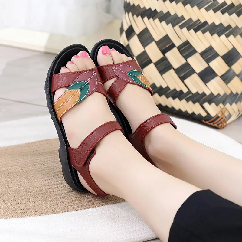 

Summer Women's Sandals Outside Femlae Beach Shoes Big Size 43 Leahter Woman Sandals Comfort Ladies Open Toe Walking Shoes