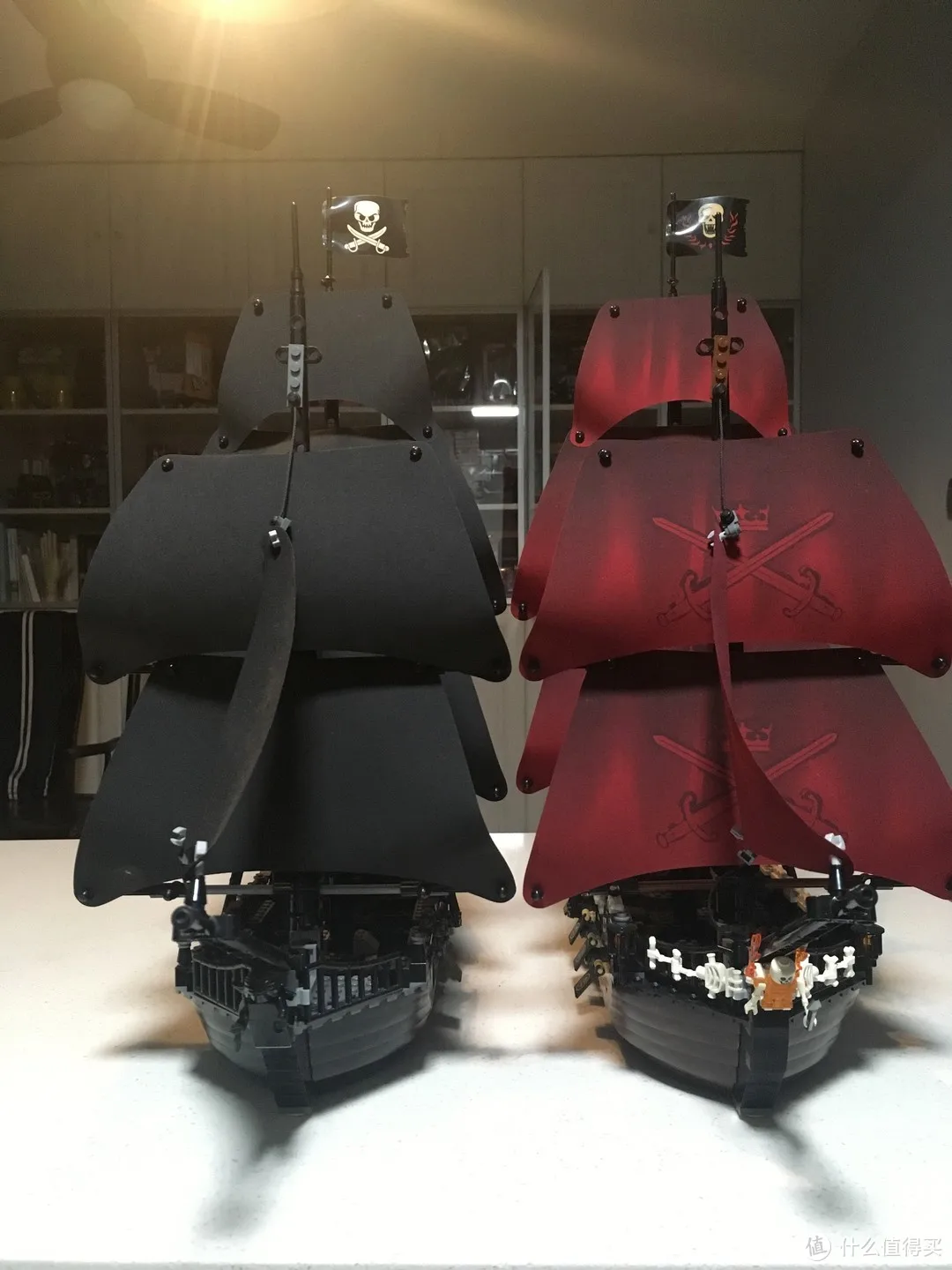

Pirate Black Pearl dan Queen Anne's Revenge Ship Building Toy Birthday Christmas Gift kompatible 4195 4184