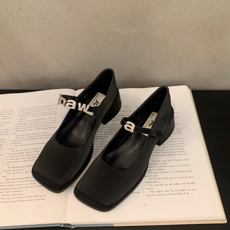 

Women's Summer New French Single Shoes Gentle Retro Small Leather Shoes Versatile Thick Heels Silver Shoes