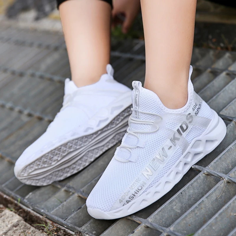 Boy Sneaker Breathable Anti-skid Cushioning Road Running Shoes Fashion Children Casual Shoes Kid Jogging Shoes Free Shipping