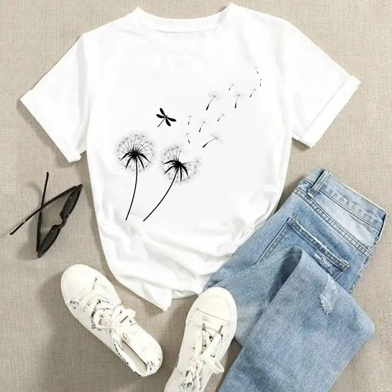 

Футболка женская с графическим принтом, милый модный топ с коротким рукавом и мультяшным принтом дракона мухи, в стиле 90-х, на весну-лето