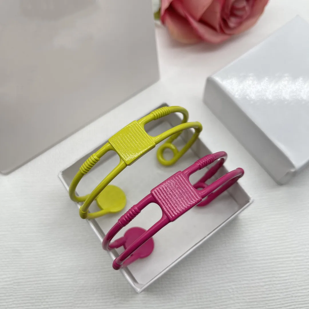 

European and American popular bracelet