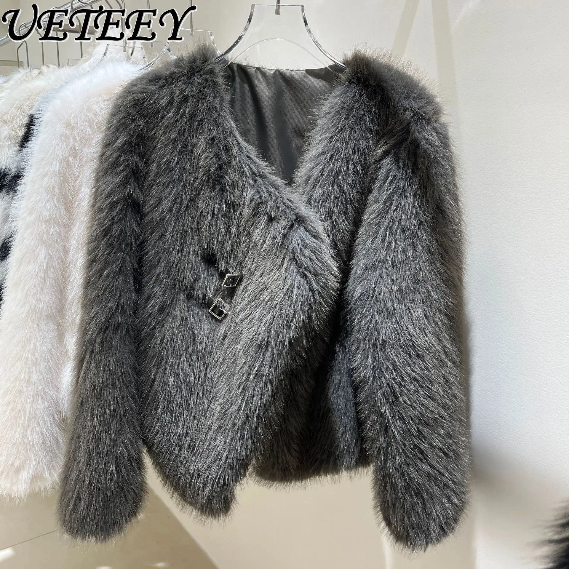 Рисунок 2 - Осенне-зимнее Новое короткое меховое пальто