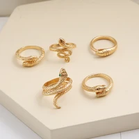 2022 women jewelry new 5 pcsset retro alloy snake shape joint ring set