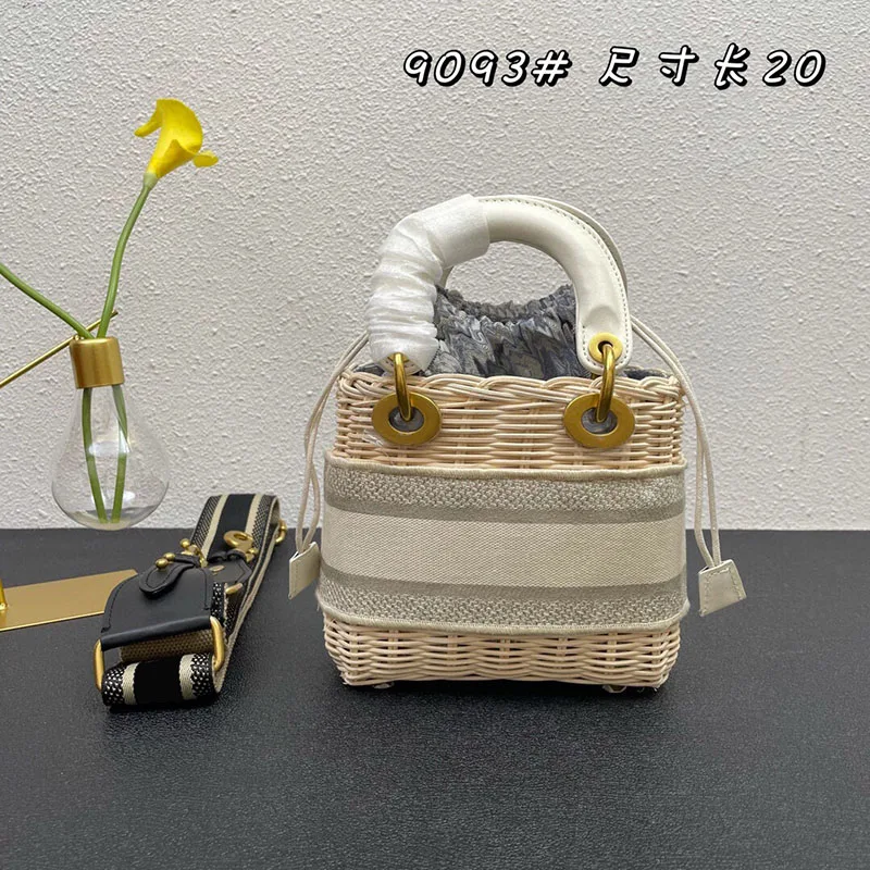

Designer Lady Bag Natural Wicker Bucket Tote Summer Beach Straw Handbags Women Obliques Jacquards Pocket Drawstring Closure