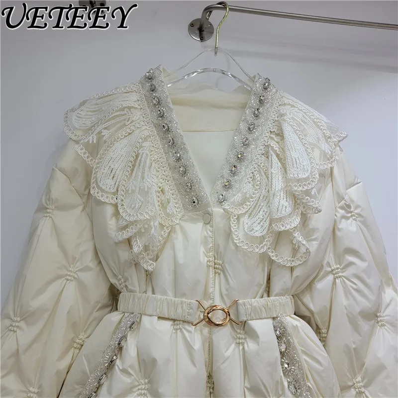 Рисунок 6 - Женский пуховик с воротником Питер Пэн