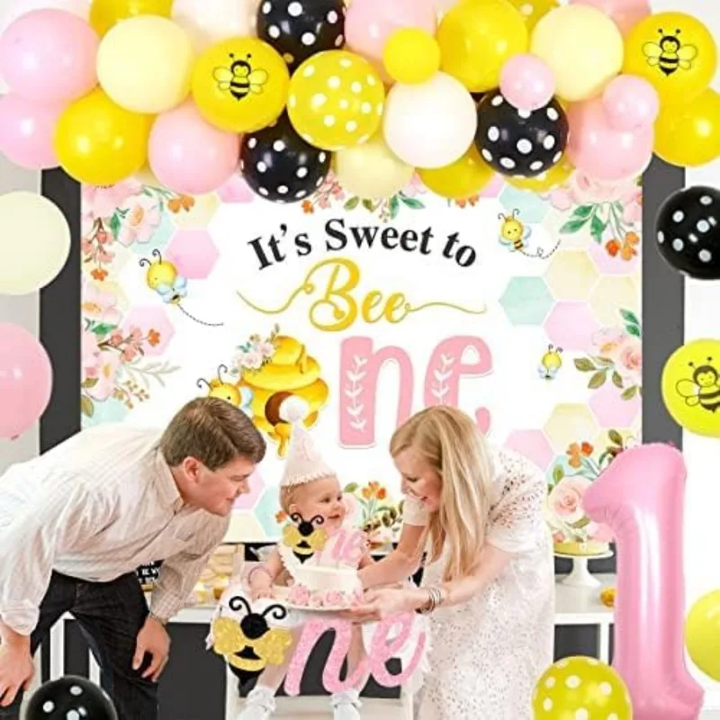 Комплект гирлянд из воздушных шаров-сюрпризов украшения на первый день рождения