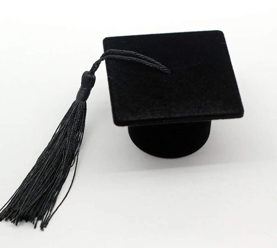 

Бархатная шкатулка-шляпа для украшений