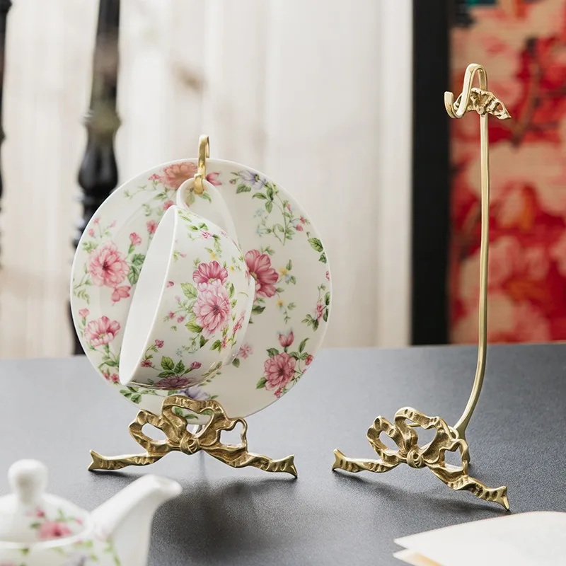 Подставка для чашек и тарелок латунный декоративный держатель в стиле ретро