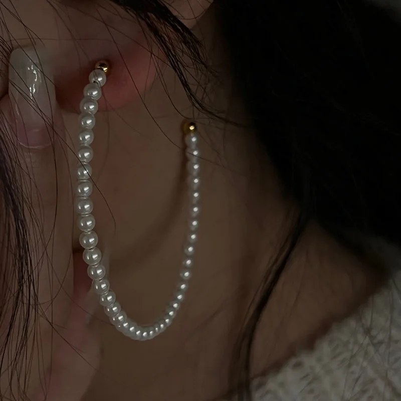 

2022 Vintage Autumn Natural Pearl Earrings Jewelry Classic Beads Round Circle Earrings for Women Gift