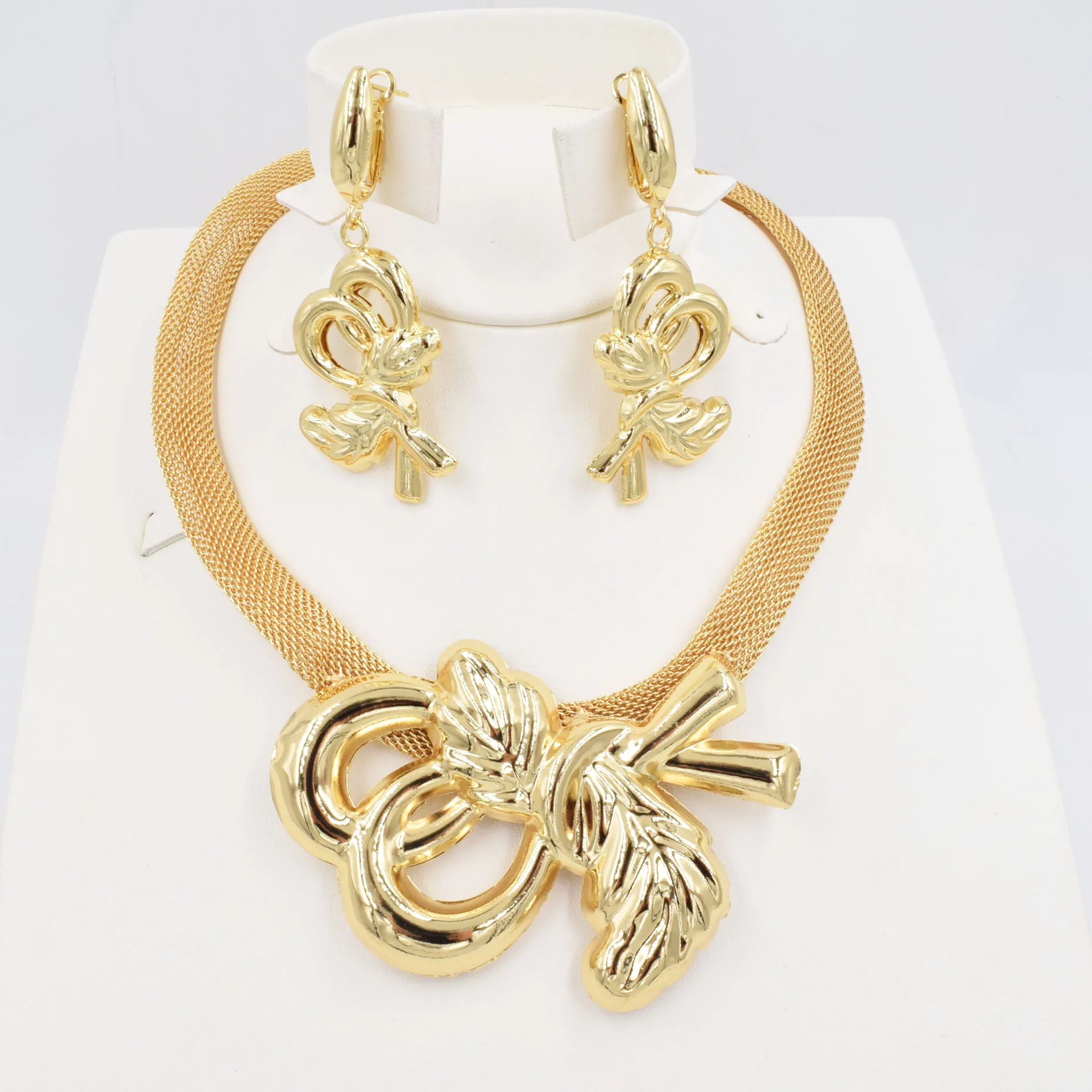 Ltaly-Conjunto de joyería de color dorado para mujer, collar africano de cuentas, pendientes, 750