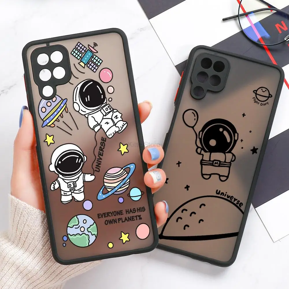 

A52S Case A12 Case For Samsung Galaxy A32 A21S A22 A51 A72 A30 A50 A71 A70 A31 A13 A11 A20 M31 Covers Lens Protecton Astronaut