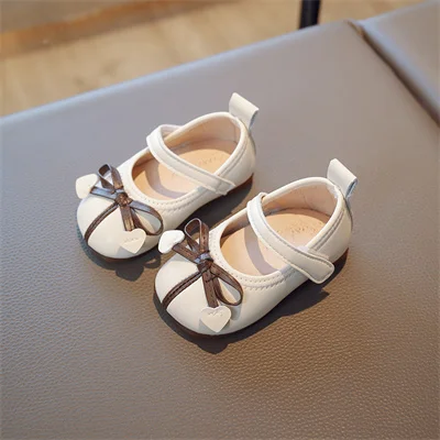 Весенне-осенняя кожаная обувь для девочек QYPZD бренд бежевого/розового цвета с