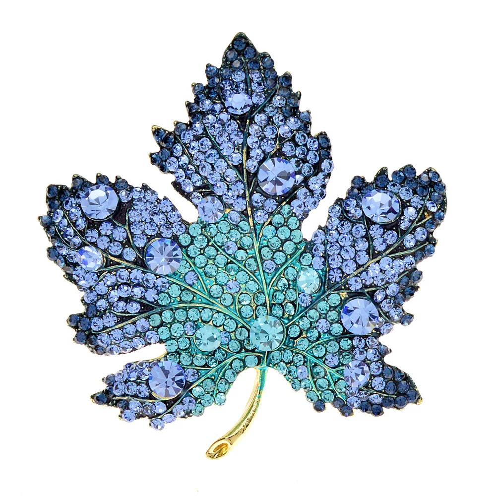 

Exquisite Maple Leaf Brooch Fashion Elegant Winter Accessory Pin Corsage