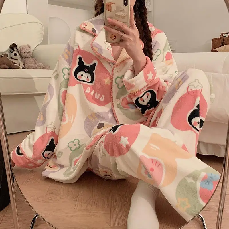 

Kawaii Sanriod Anime Hobby Hello Kitty Kuromi пижамы для женщин зимние фланелевые утепленные кардиганы с отворотами