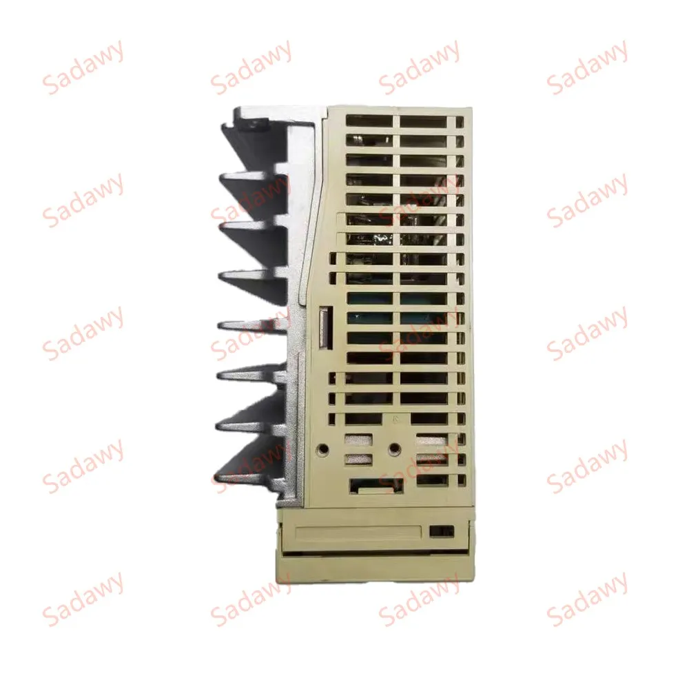 Фото Новый оригинальный сервопривод Yas-ka-wa SGDM-04ADA SGDM-05ADA SGDM-08ADA SGDM-10ADA SGDM-10ADA-V SGDM-15ADA №2