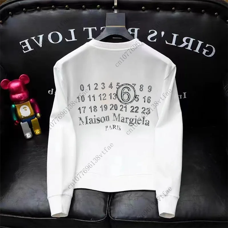 Рисунок 4 - Толстовка мужская с капюшоном