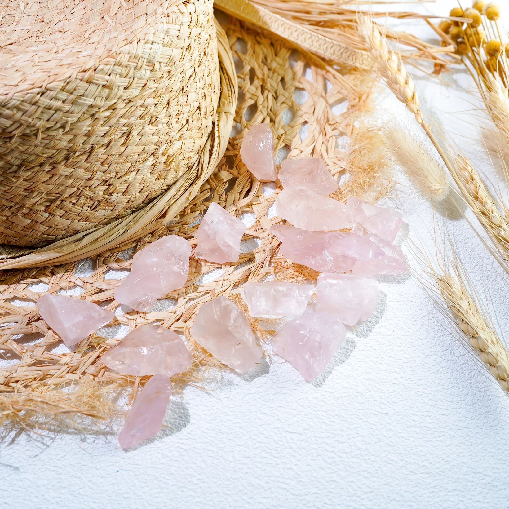 

Natural Crystal Mineral Raw DIY Energy Healing Rose Quartz Specimen Irregular Collection Quartz Pink Rough Fish Tank Stone
