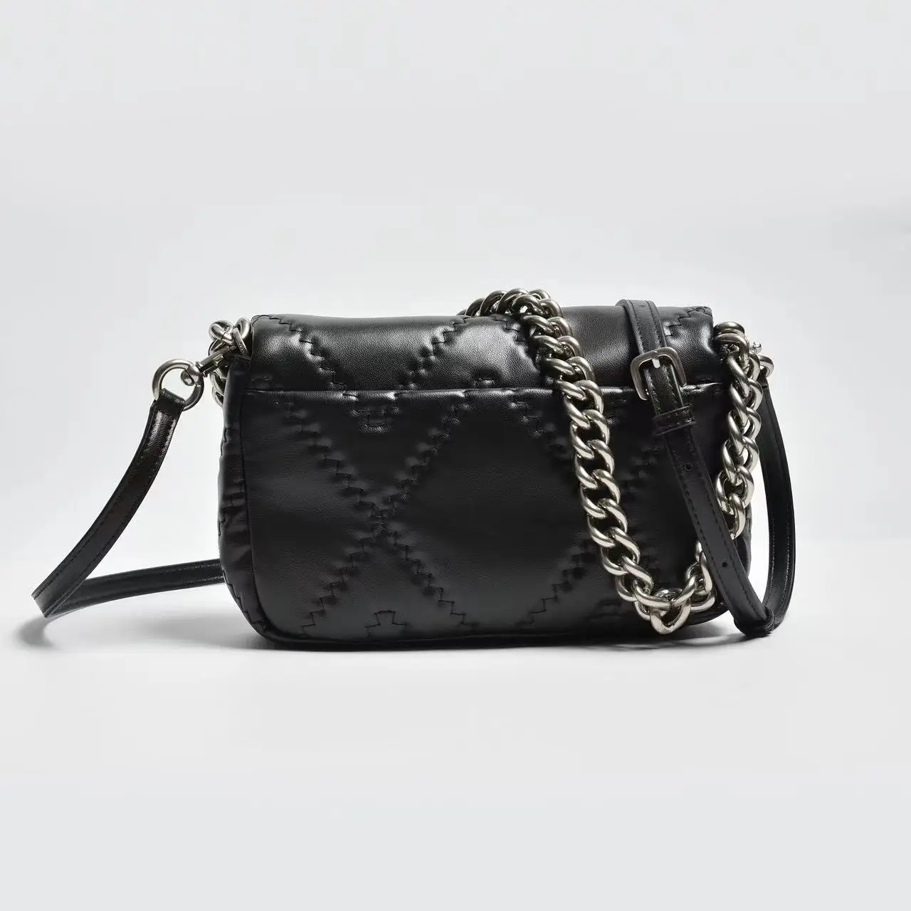 

Luxury women's shoulder bag, top quality sheepskin bag