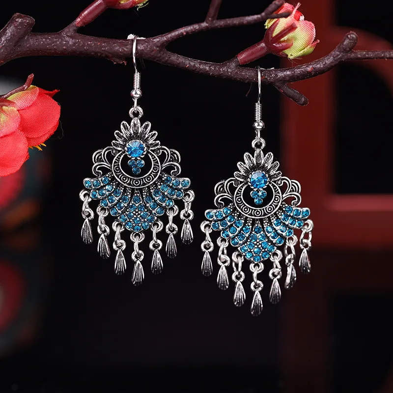 

Vintage Ethnic Blue Rhinestone Fan-Shaped Earrings for Women Boho Long Antique Silver Color Tassel Dangle Earring Jhumka Jewelry