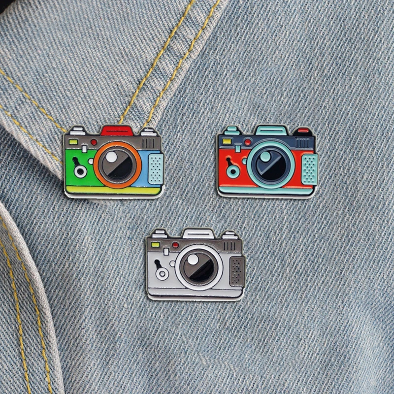 

Creative Cartoon Camera Enamel Pin Custom Alloy Fashion Photography Camera Brooch Clothes Accessories Cute Child Jewelry Gift