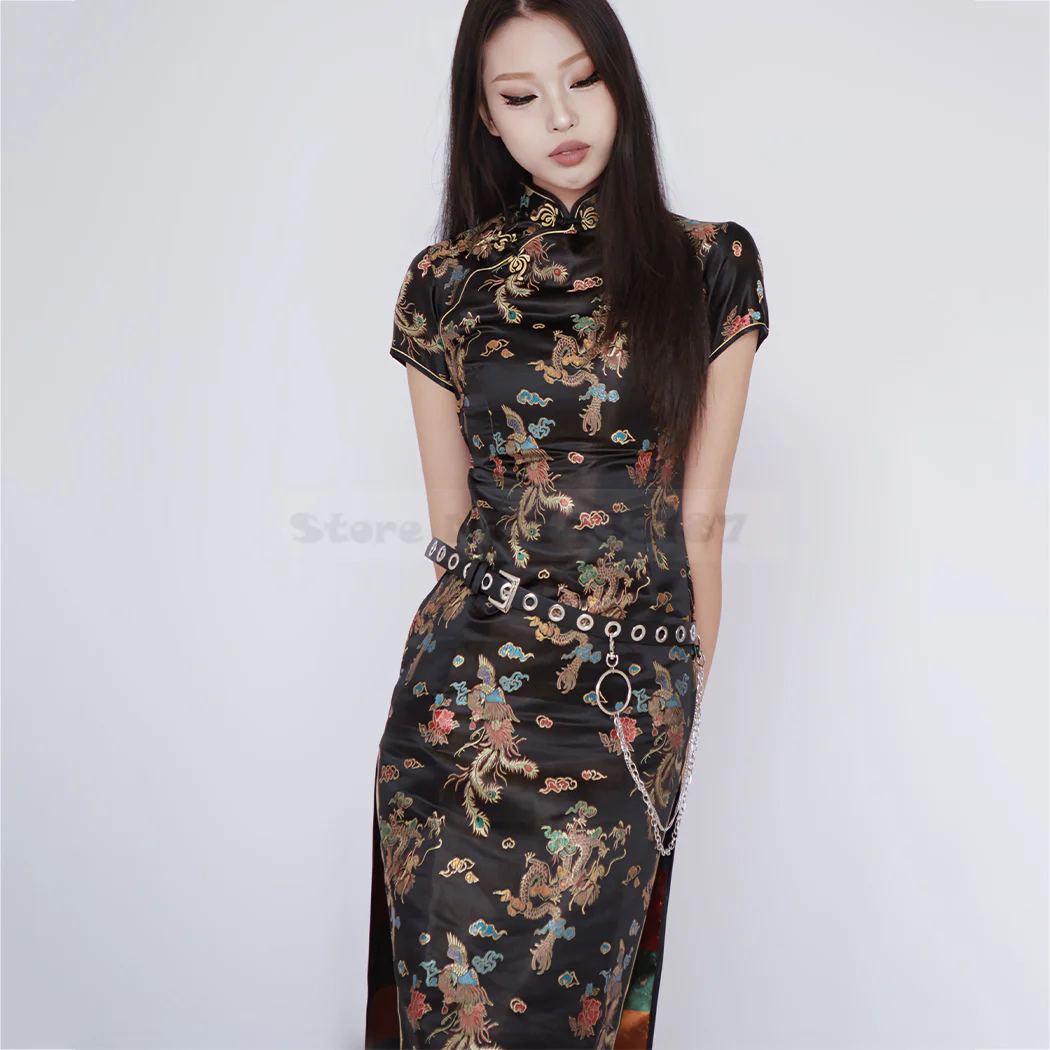 Атласное платье в китайском стиле