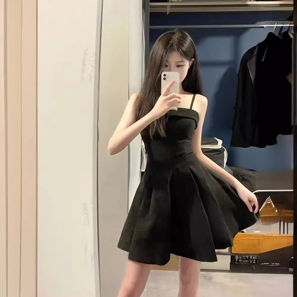 Женское мини-платье в французском стиле с высокой талией