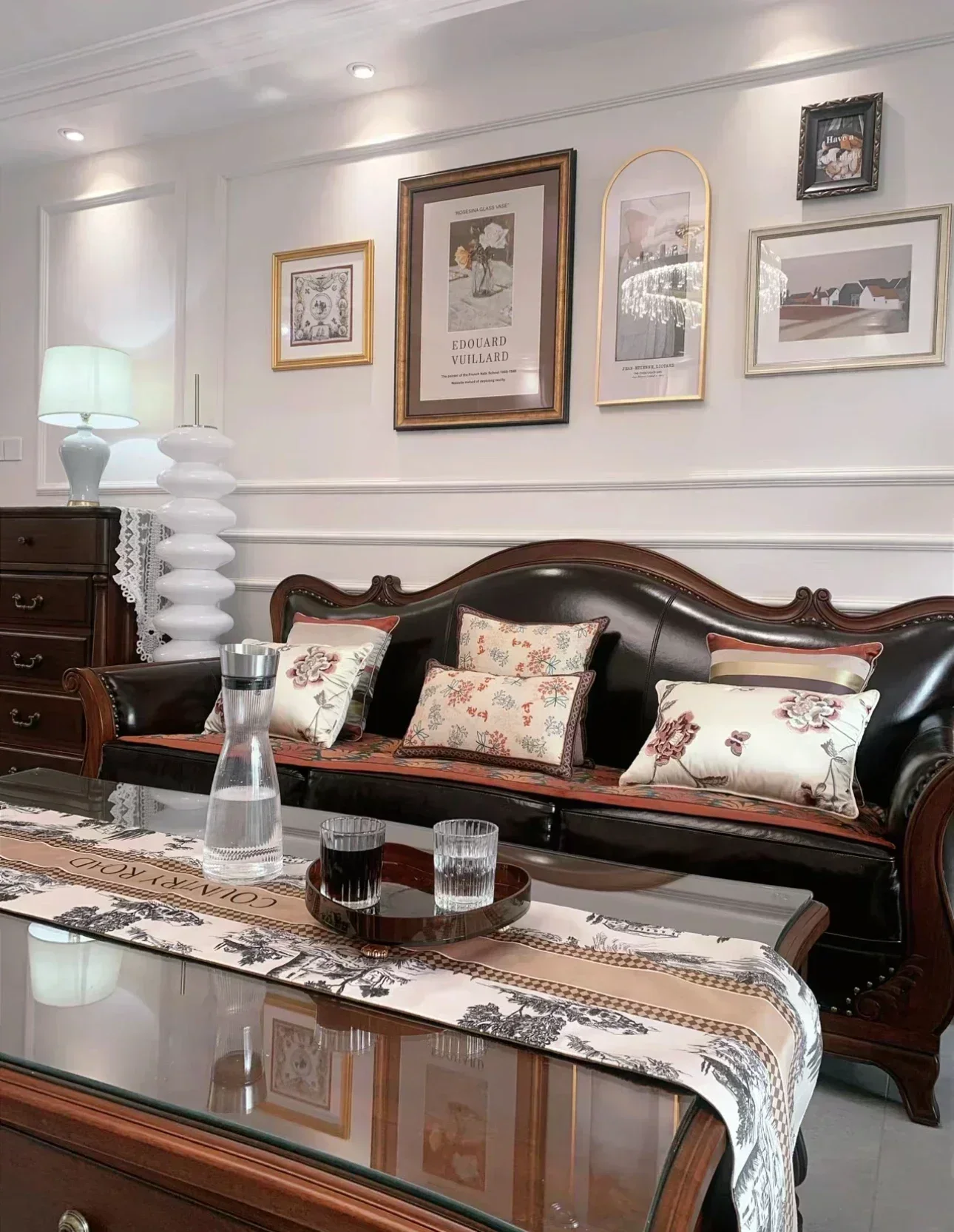 Скатерть водонепроницаемая маслостойкая и не требующая стирки красная скатерть