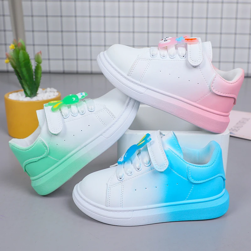 

2023 New Children Fashion Soft Gradient Pink Girls Sports Shoes Korean Style Students Lace-up Light Sneakers For Kids Versatile