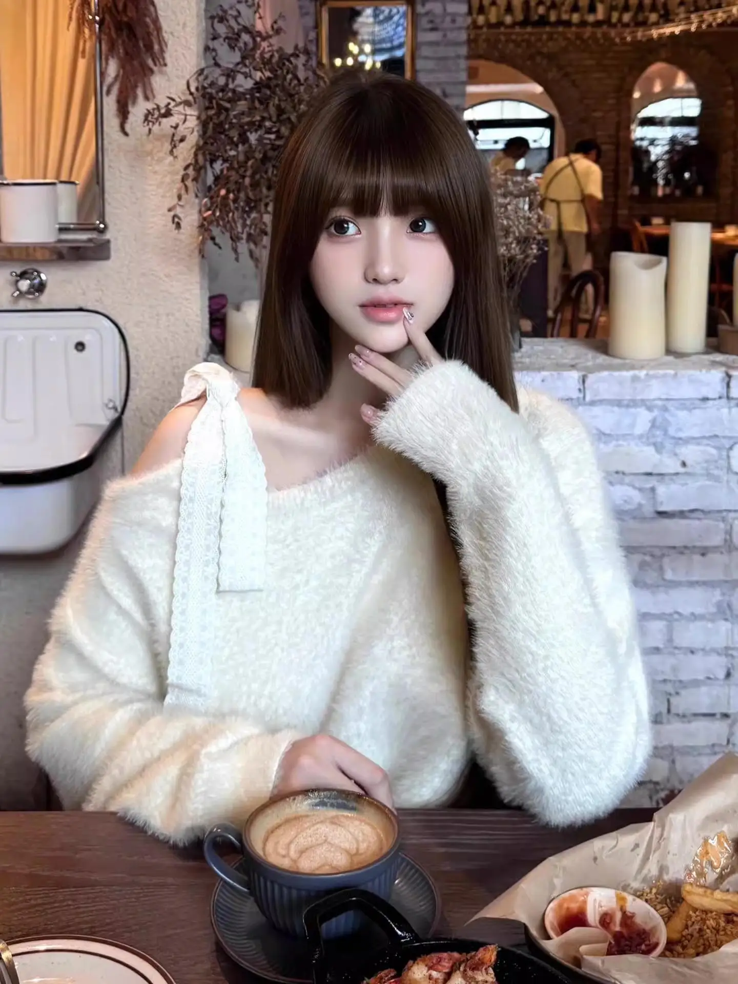 Мягкий клейкий пуловер из мохера с наклонными плечами и бантом женский