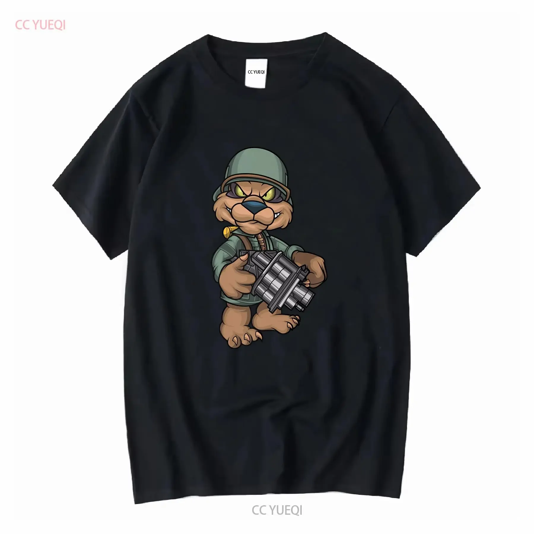 Фото Футболка унисекс Army Conker Bad Fur Day Teddy с пистолетом и короткими рукавами, винтажная стираная, слегка растянутая, унисекс, дышащая, повседневная №1