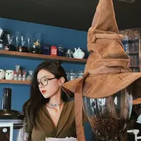 Кожаная шляпа-сортировщик для косплея (определяет на этот китайский факультет 稻田)#1