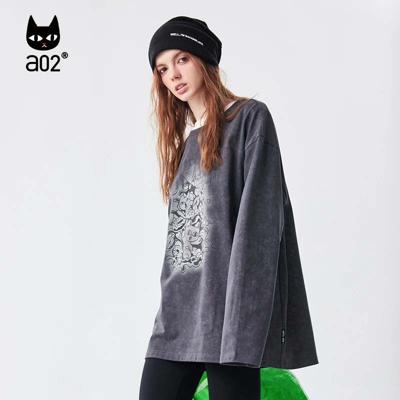 Женская рубашка с длинным рукавом круглым вырезом и принтом