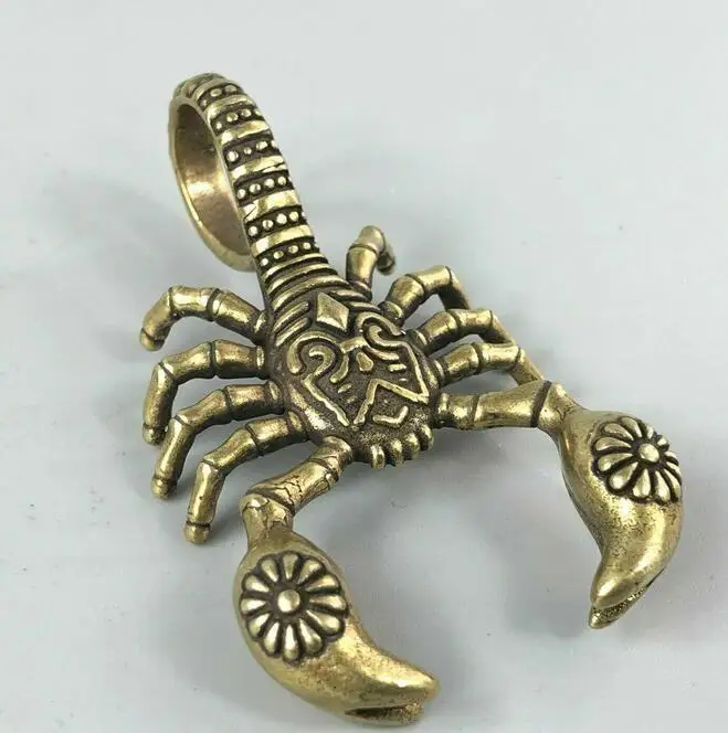 

Exquisite Chinese Collectible Rare Old Brass Handwork Poisonous Scorpions Statue