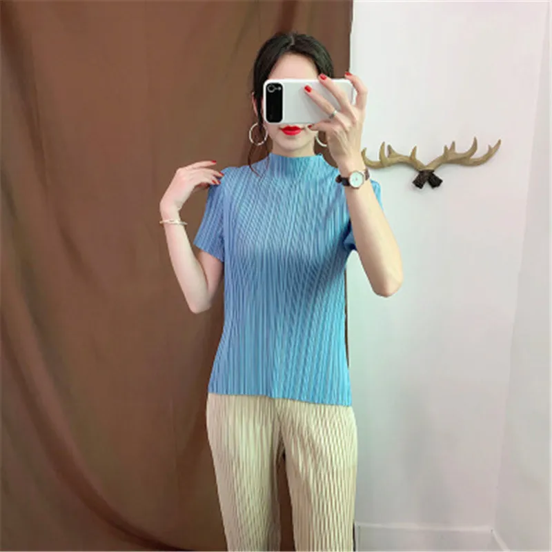 

Miyake Pleated Tops Female Basic Models Joker T-shirt Women Short Sleeves Temperament Fashion T Shirt Aesthetic Clothes Outfits