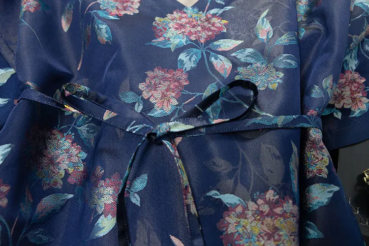 2024 Женская мода Лето 100% натуральный шелкопряд сосновая парча синий V - воротник